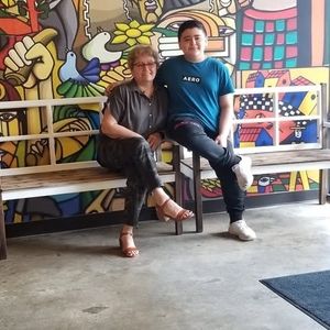 Meet your Posher, Tovar